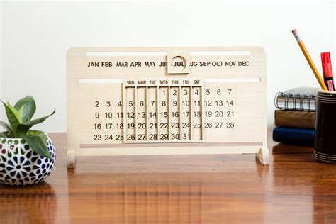 best affordable perpetual calendar.